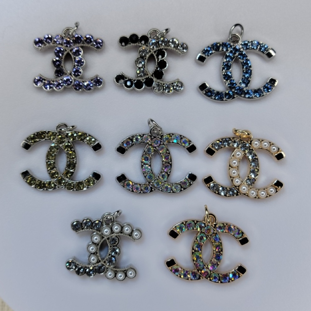 1x Designer zipper pull charm pick ur color